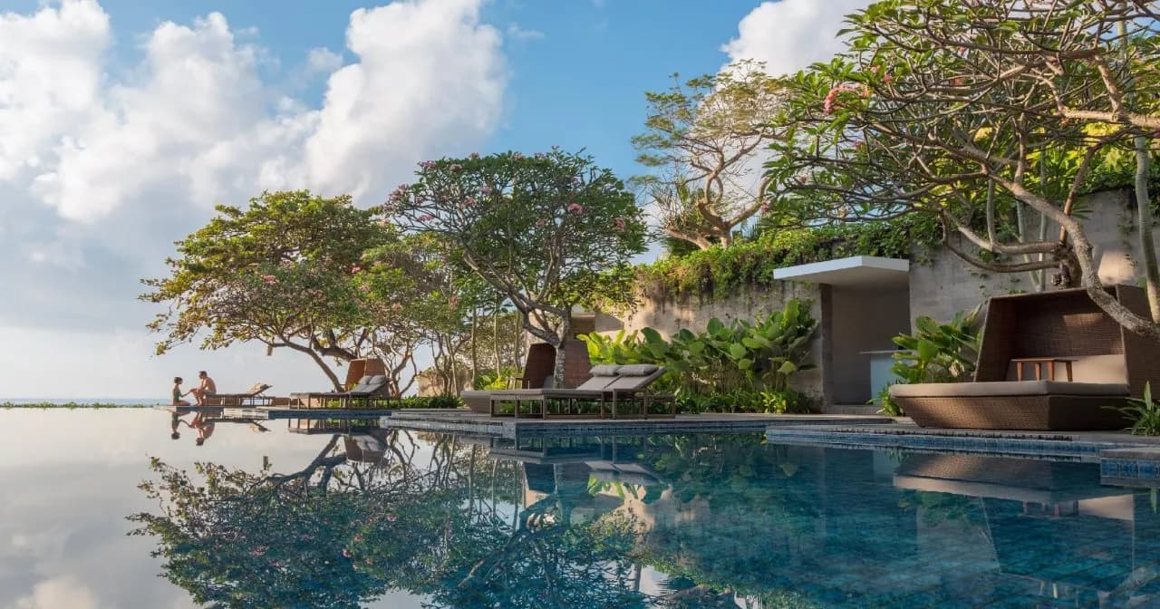 Maya Sanur Resort & Spa 3