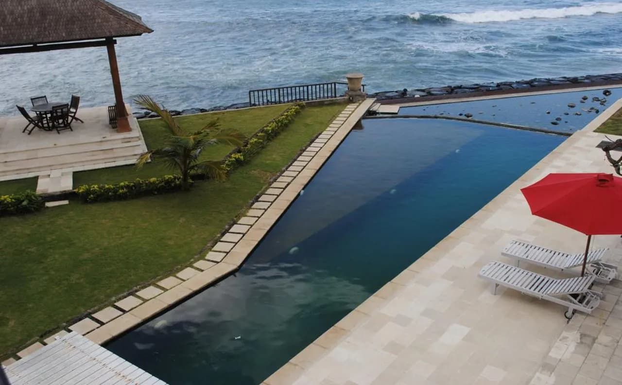 Suarti Resort, Villas & Gallery
