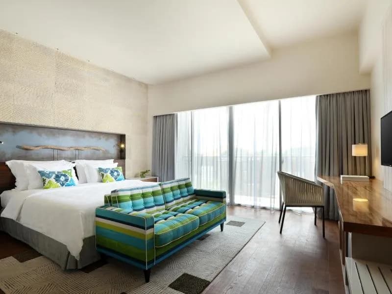 TS Suites Leisure Seminyak Bali 2