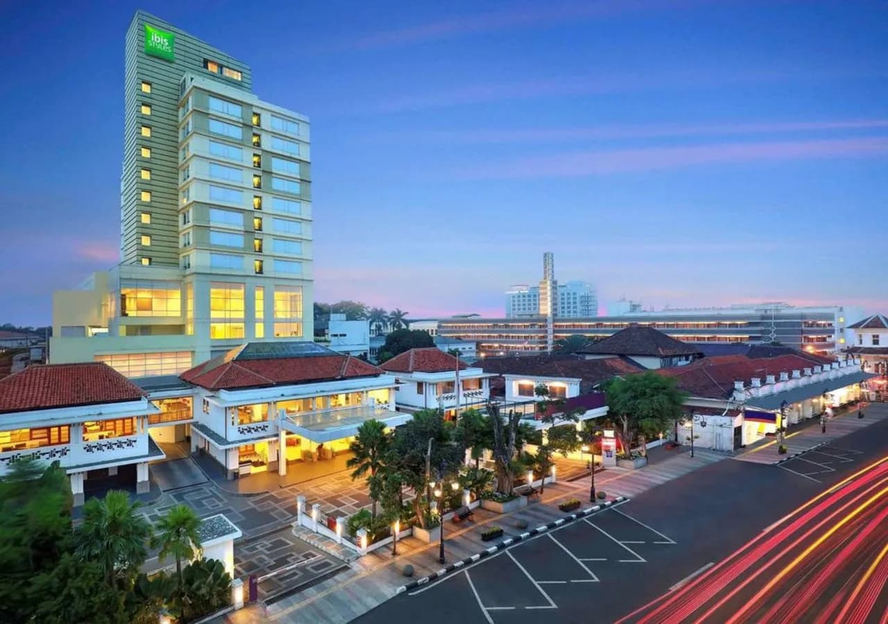 KIMAYA Braga Bandung by HARRIS 3