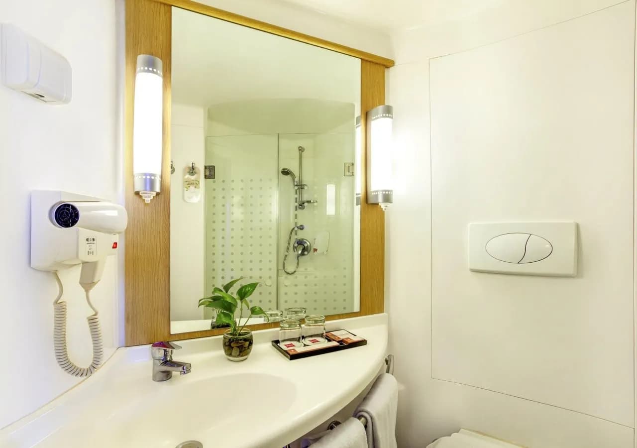Hotel ibis Surabaya City Center 2