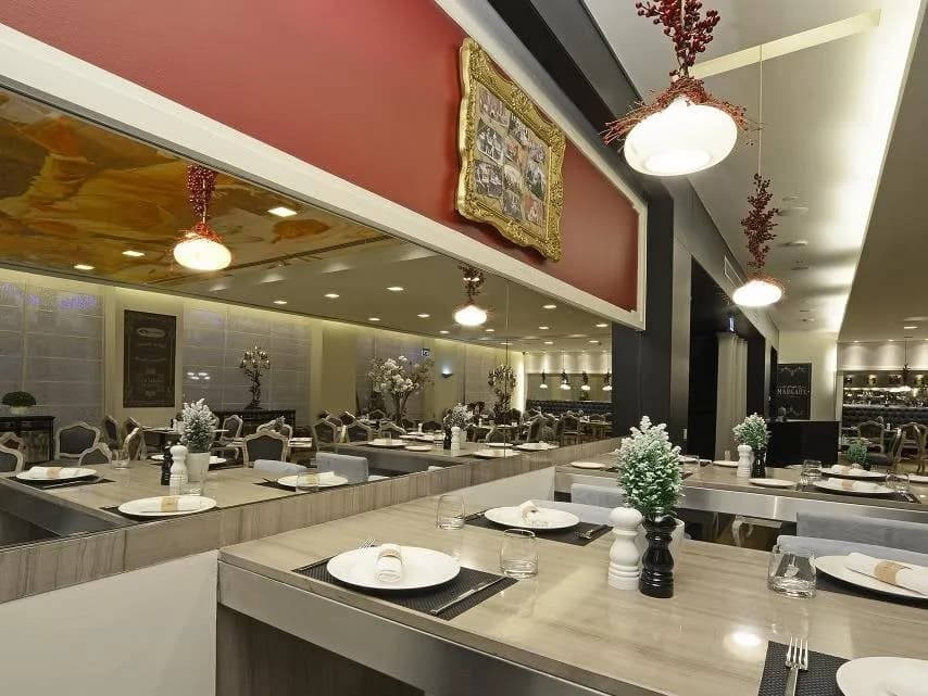 The Abdali Boulevard Hotel 5
