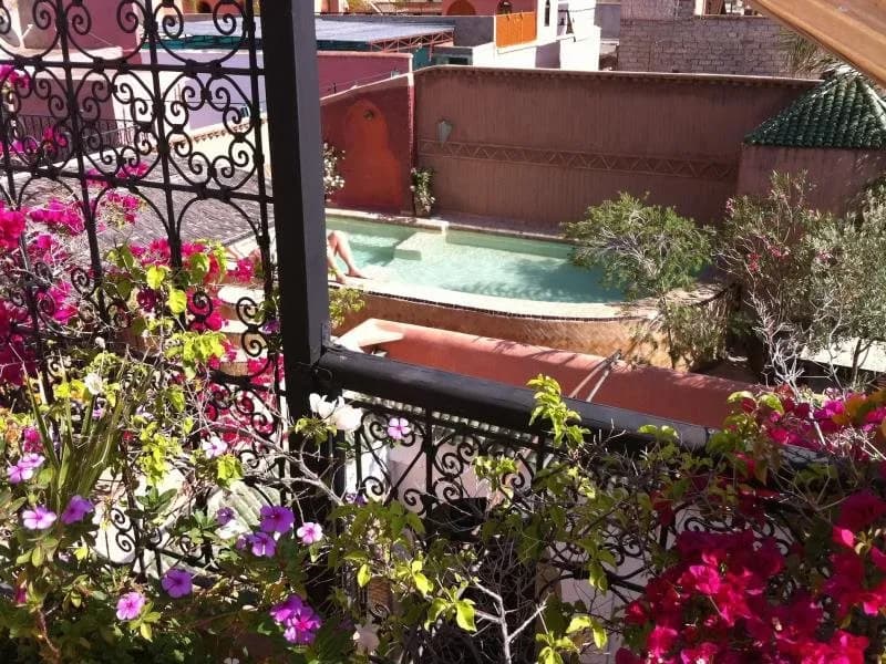 Riad Jona