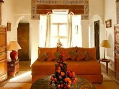 Riad Lyla 4