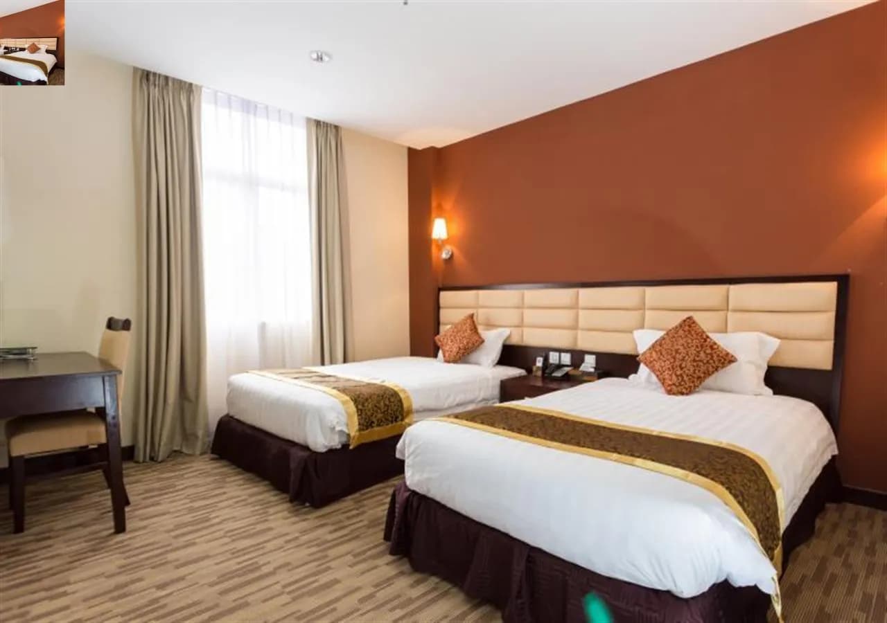 Hallmark Crown Hotel 2