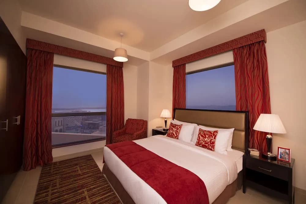 Roda Amwaj Suites 5