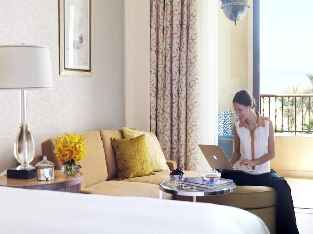 Four Seasons Resort Dubai at Jumeirah Beach 3