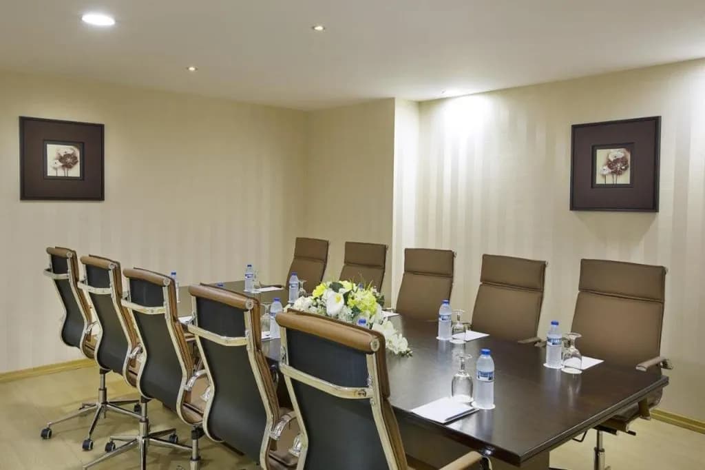 Gateway Hotel 3