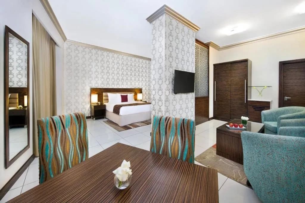 Gateway Hotel 4