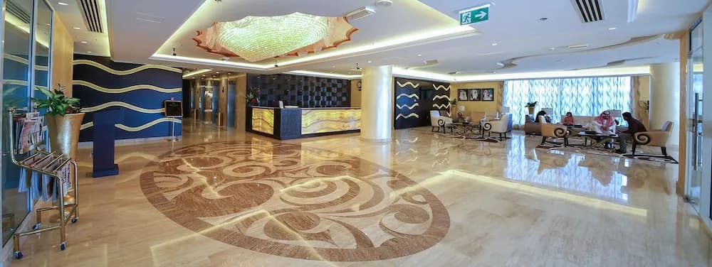 Ivory Grand Hotel Apartments 3