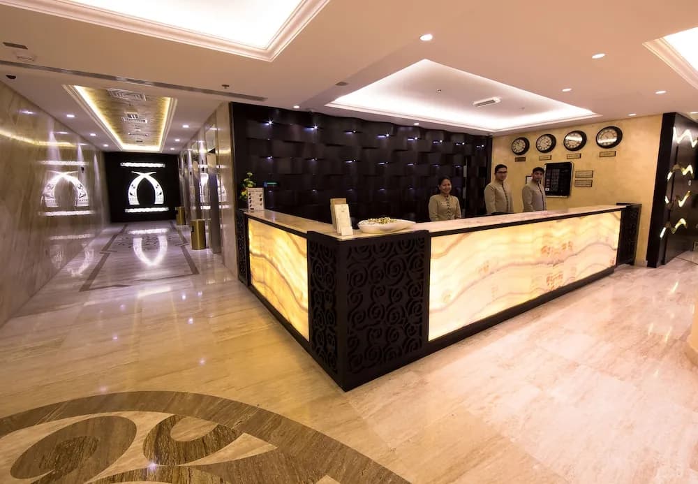 Ivory Grand Hotel Apartments 5