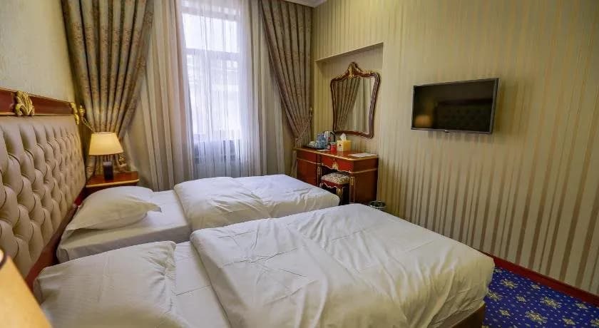 Shah Palace Luxury Museum Hotel 2