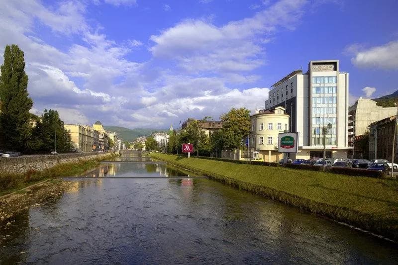 Courtyard Sarajevo 4