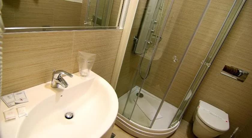 Hotel Crystal 2