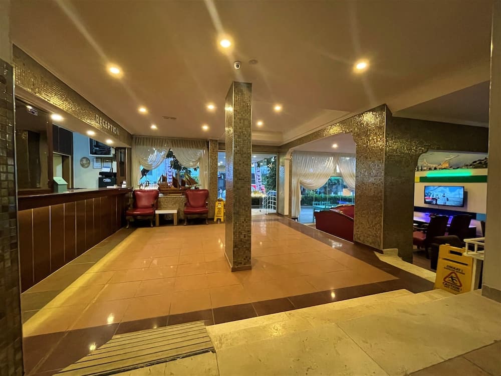 Select Apart Hotel 3