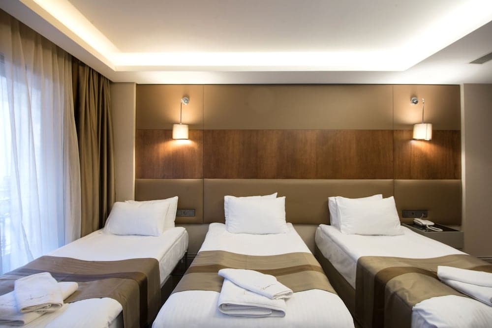 GK Regency Suites 3