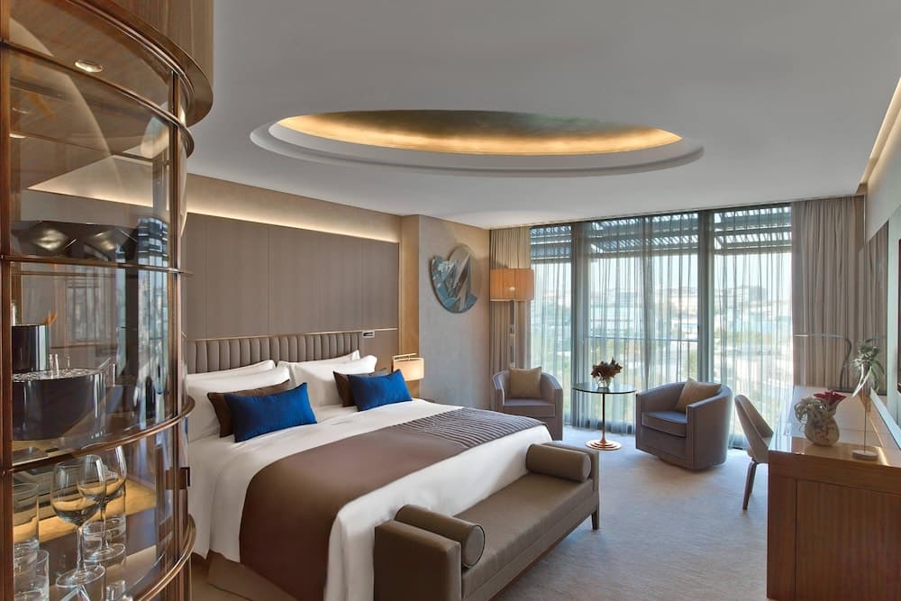 The St. Regis Istanbul  5