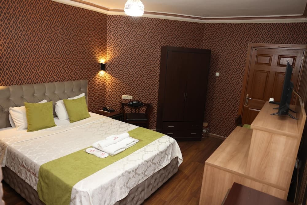 Adana Saray 4
