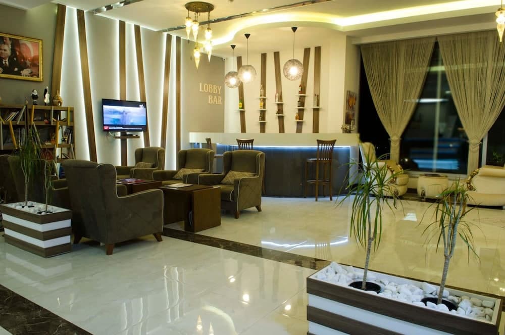 Lavin Otel 4