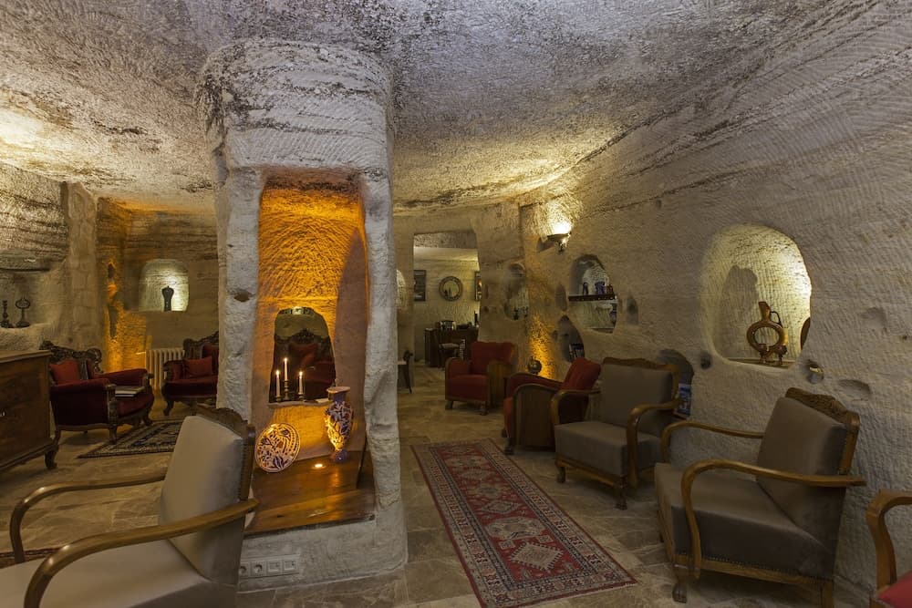 Mithra Cave Hotel 3