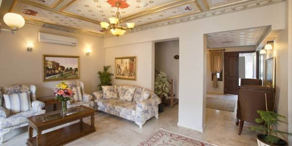 Castle Boutique Hotel 3