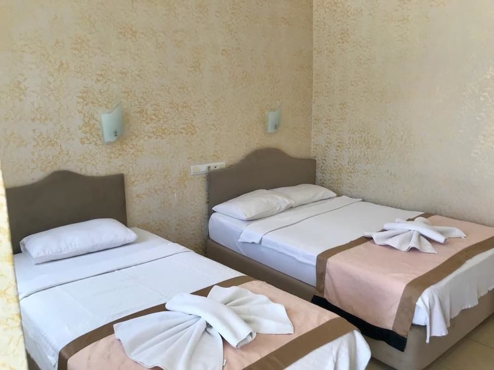 Yunus Hotel 4