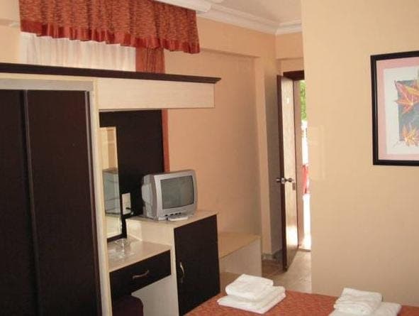 Himeros Beach Hotel 3