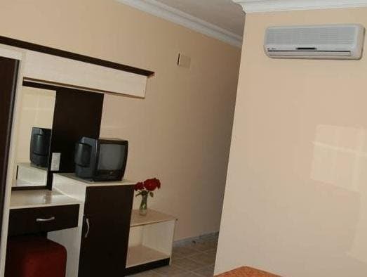 Himeros Beach Hotel 4