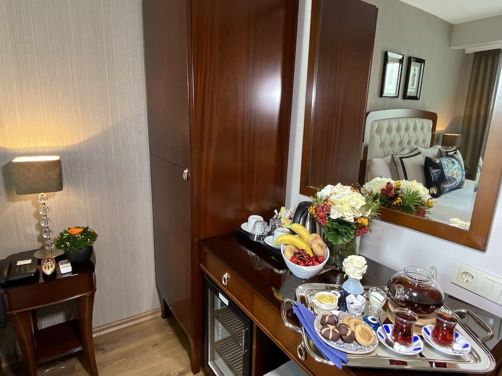 Four Doors Hotel 5