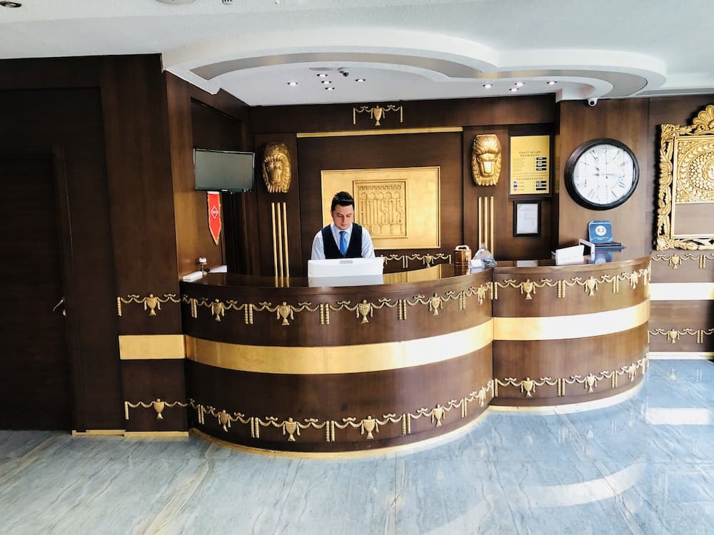 Grand De Luxe Amisos Hotel 3