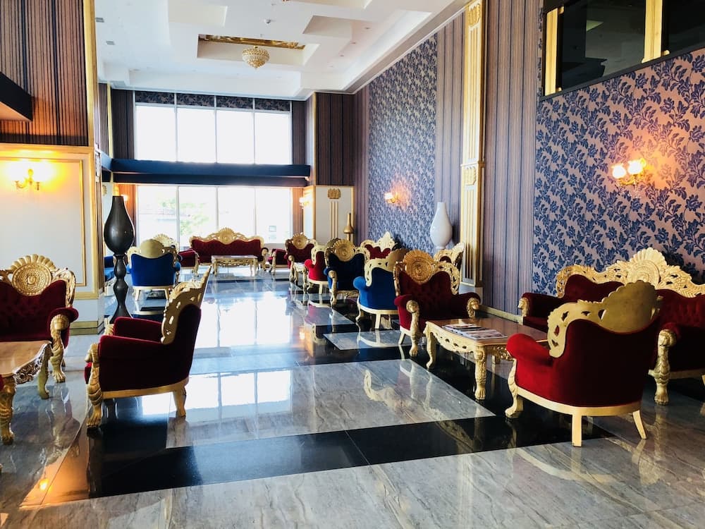 Grand De Luxe Amisos Hotel 5