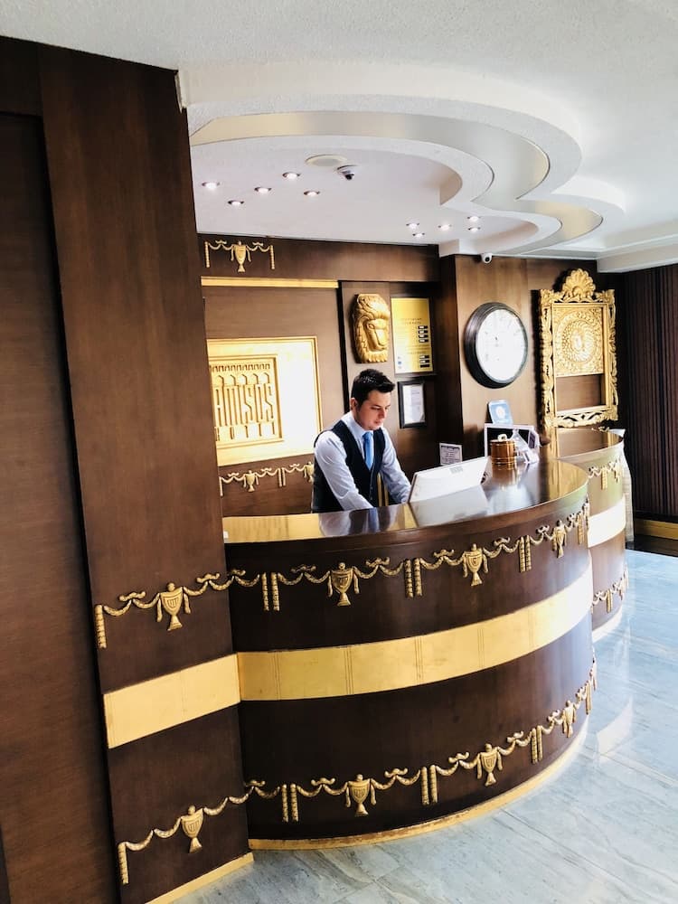 Grand De Luxe Amisos Hotel 4