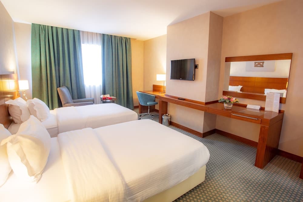 Nevali Hotel 2