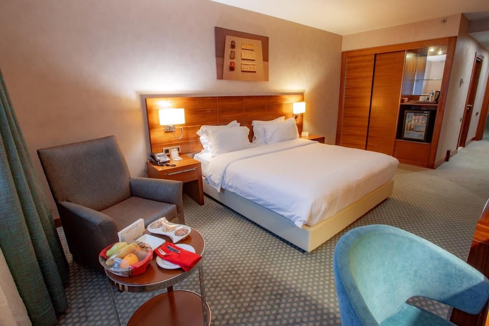 Nevali Hotel 4