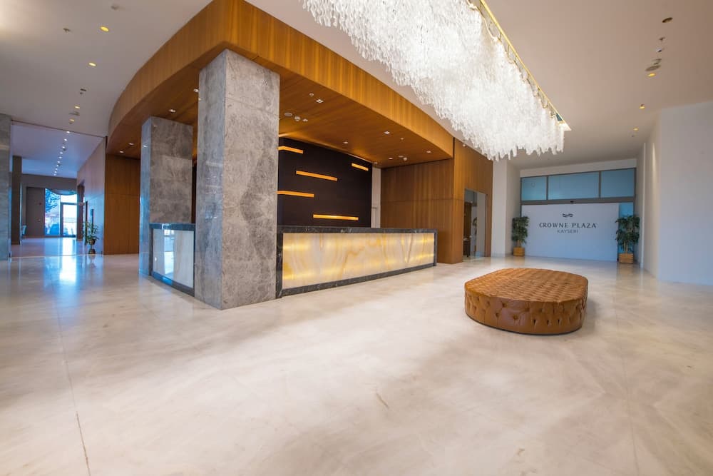 Crowne Plaza Kayseri 2