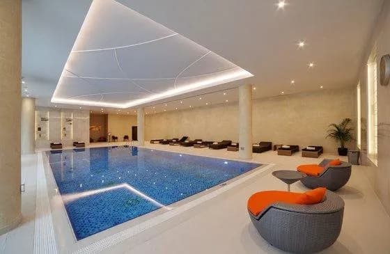 Holiday Inn Baku 5
