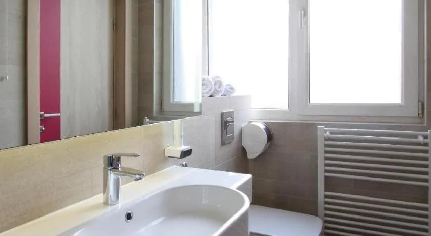 Hotel Cosmopolit 4
