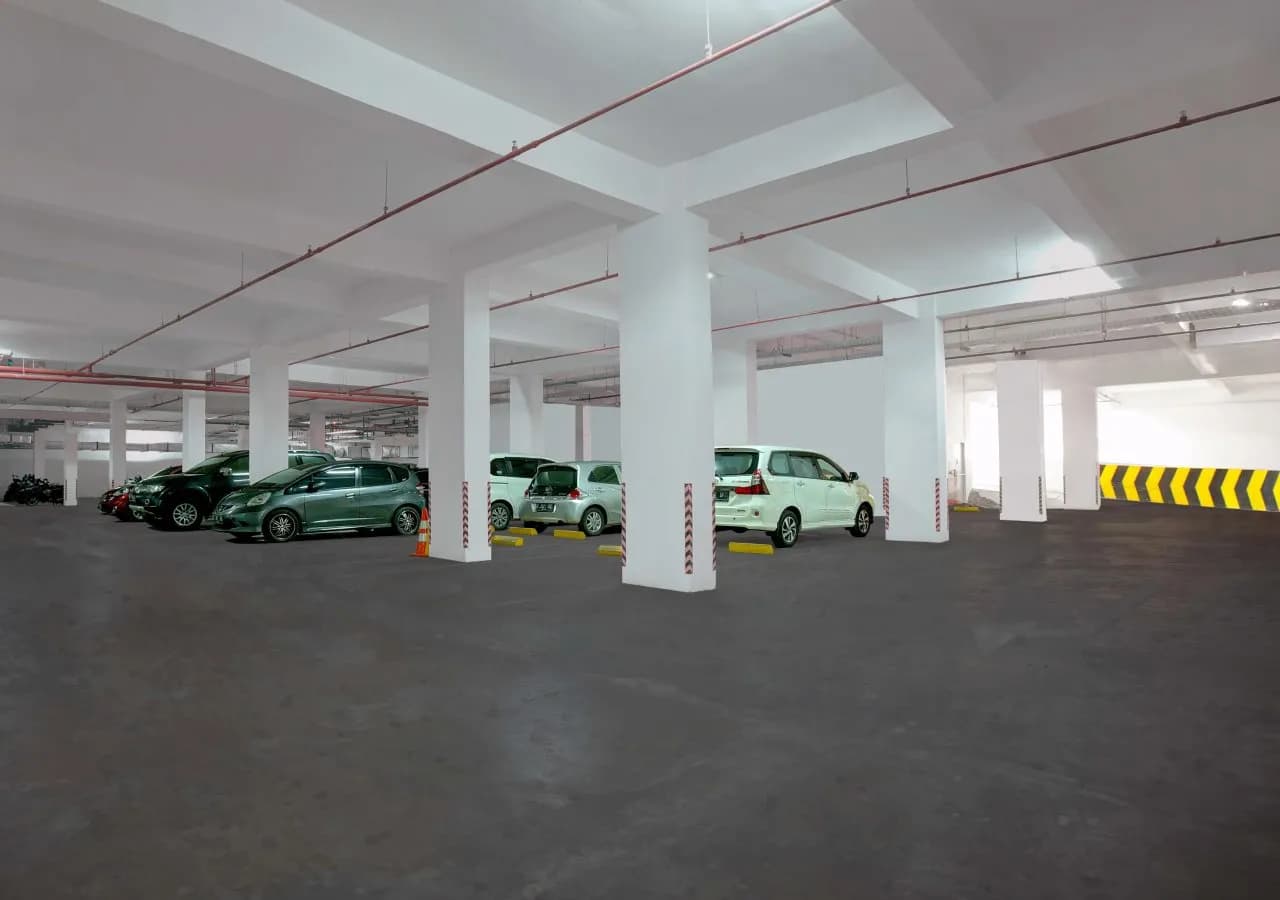 Holiday Inn Express Jakarta International Expo 5