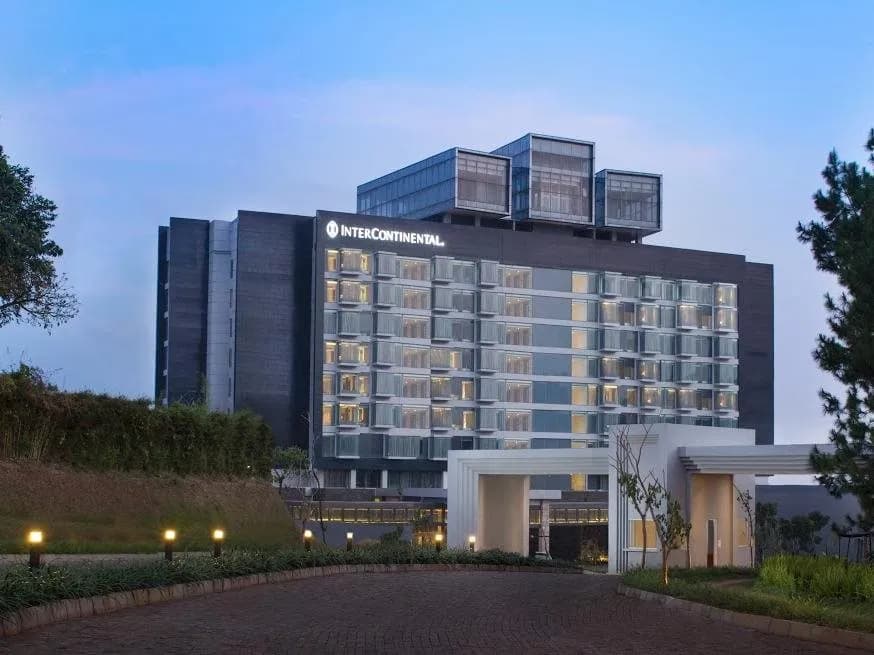 Intercontinental Bandung Dago Pakar 4
