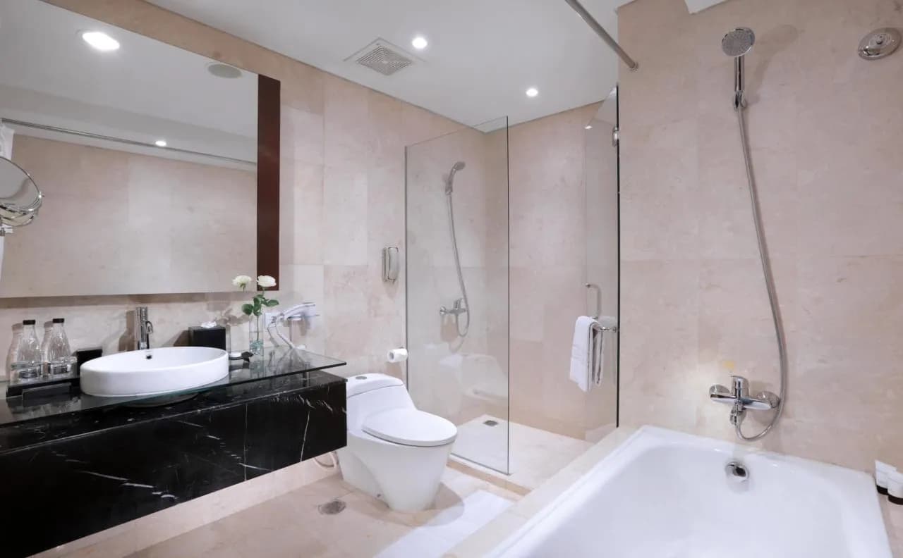 The Grove Suites 4