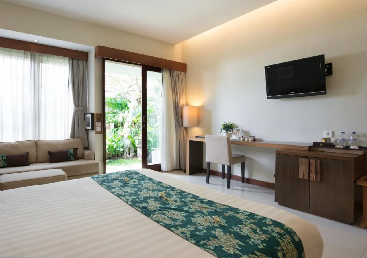 Uma Karan 4