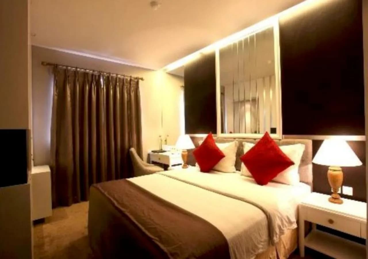 Gino Feruci Braga Bandung 2