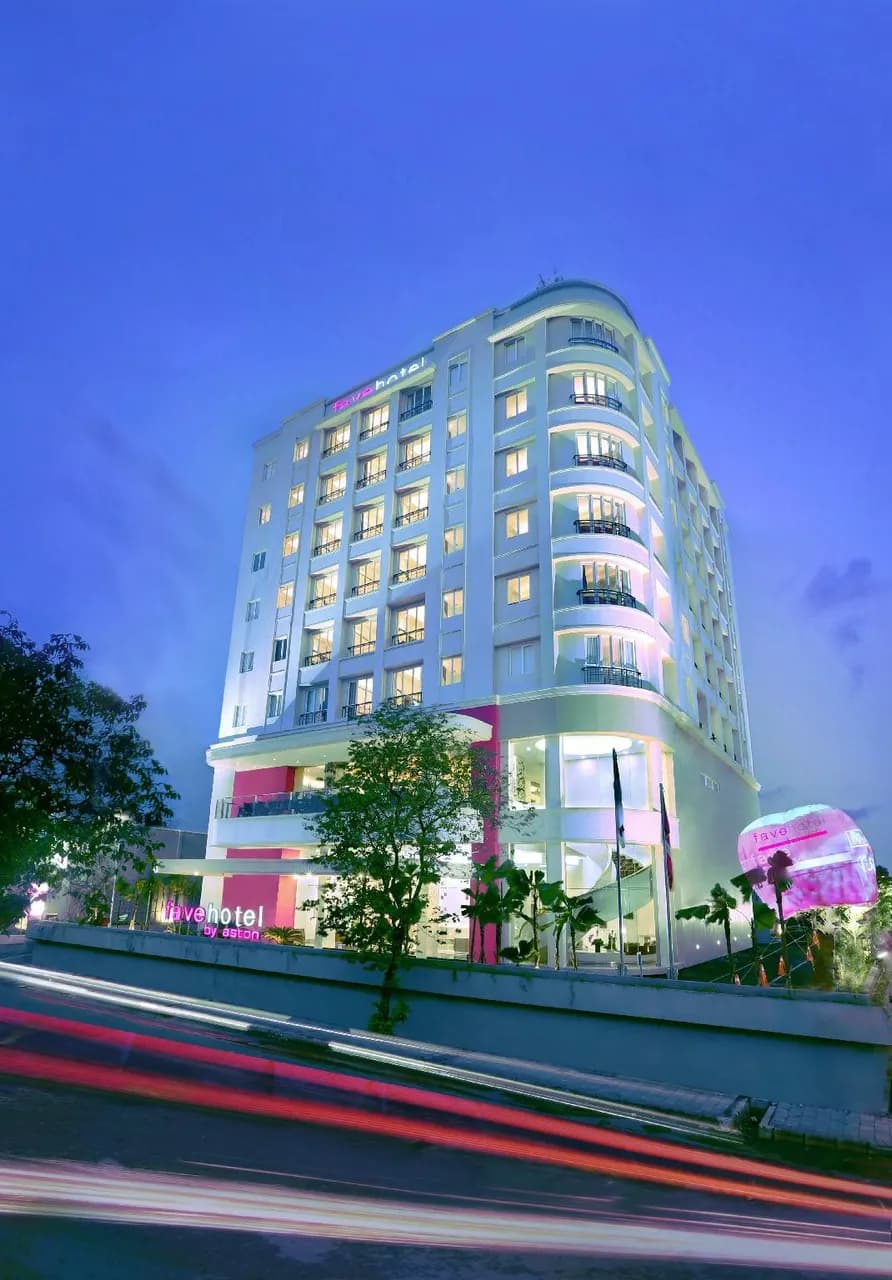BRITS Hotel Puri Indah 4