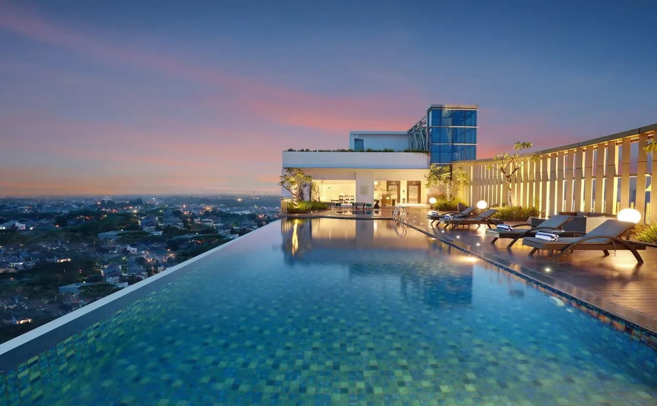 Hotel Ciputra Cibubur managed by Swiss-Belhotel International 4
