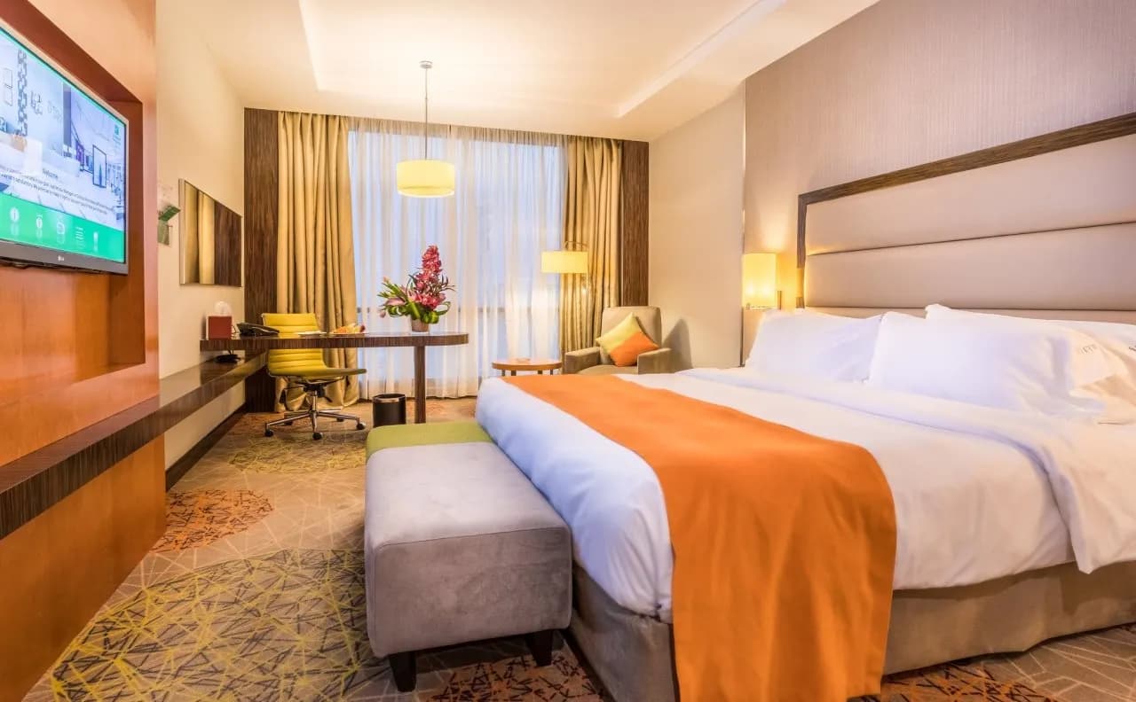 Holiday Inn Jeddah Gateway 2