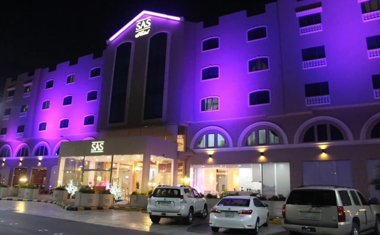 Warwick Al Jubail Hotel 5