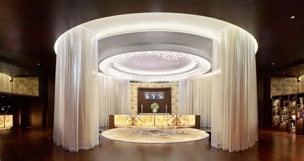 Grand Hyatt Abu Dhabi Hotel & Residences Emirates Pearl 3