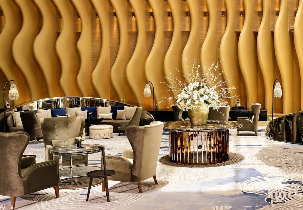 Grand Hyatt Abu Dhabi Hotel & Residences Emirates Pearl 5