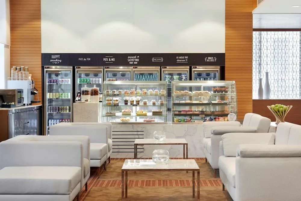 Hyatt Place Dubai Baniyas Square 5