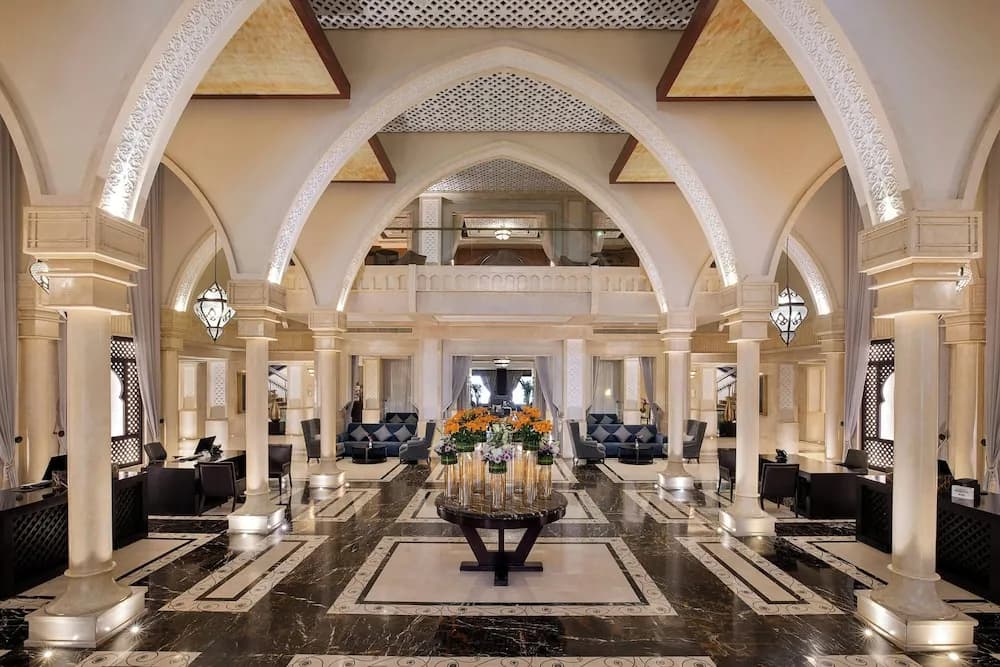 Sheraton Sharjah Beach Resort & Spa 2